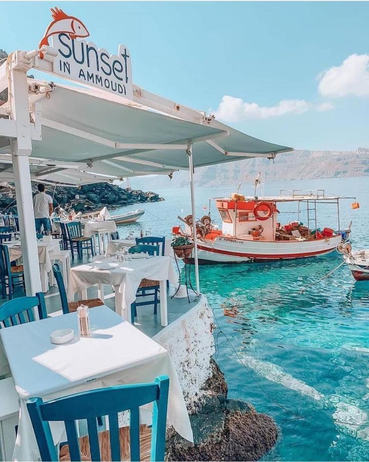 Santorini Pleasure Studios Fira  Dış mekan fotoğraf